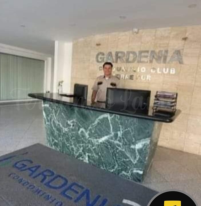 Alquiler departamento 4 dormitotorios edificio club gardenia, con garaje, Santa Cruz, Bolivia (20)